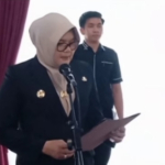Bupati Tanjung Jabung Timur Hj.Dillah Hikmah Sari Melantik Sejumlah Pejabat Dan Memimpin Sertijab Camat