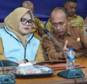 Bupati Hj,Dillah Hikmah Sari Ikuti Meeting Terkait Koperasi Merah Putih 