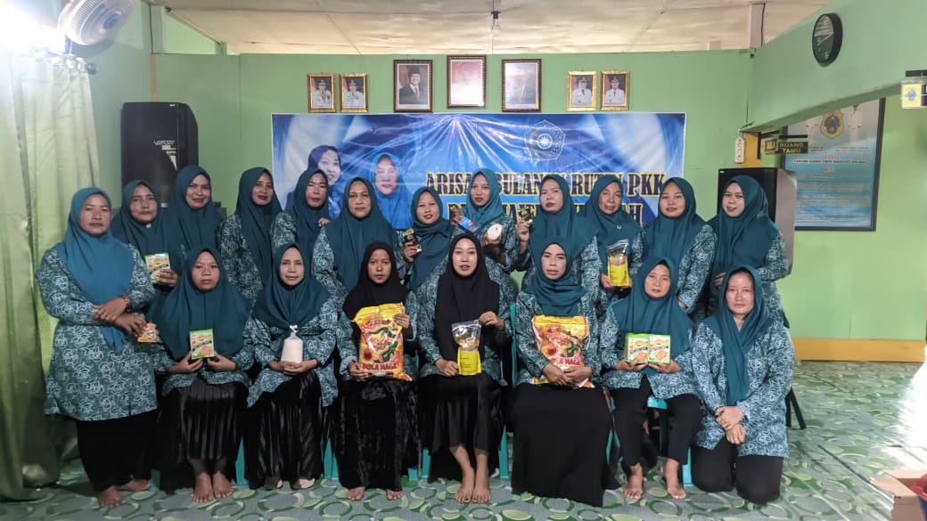 TP PKK Desa Majelis Hidayah Gelar Arisan Bulanan dan Pelatihan UMKM