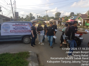 LCKI Tanjab Timur Berbagi Takjil, Tebar Kepedulian di Bulan Suci Ramadhan