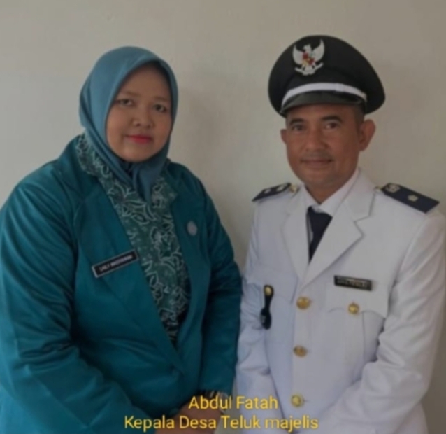 Kepala Desa Teluk Majelis Abdul Fatah Beserta Staf Mengucapkan Selamat Hari Raya Idul Fitri 1447.H.
